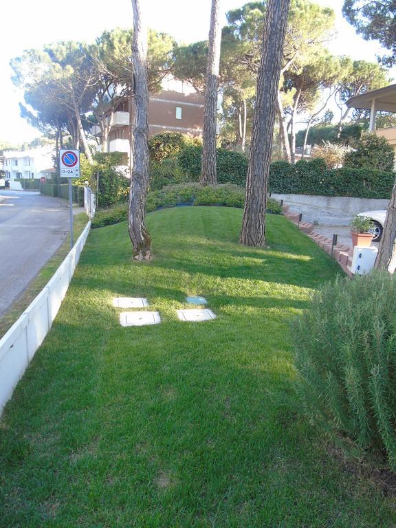 Villa Valeria Lignano Sabbiadoro Exterior foto
