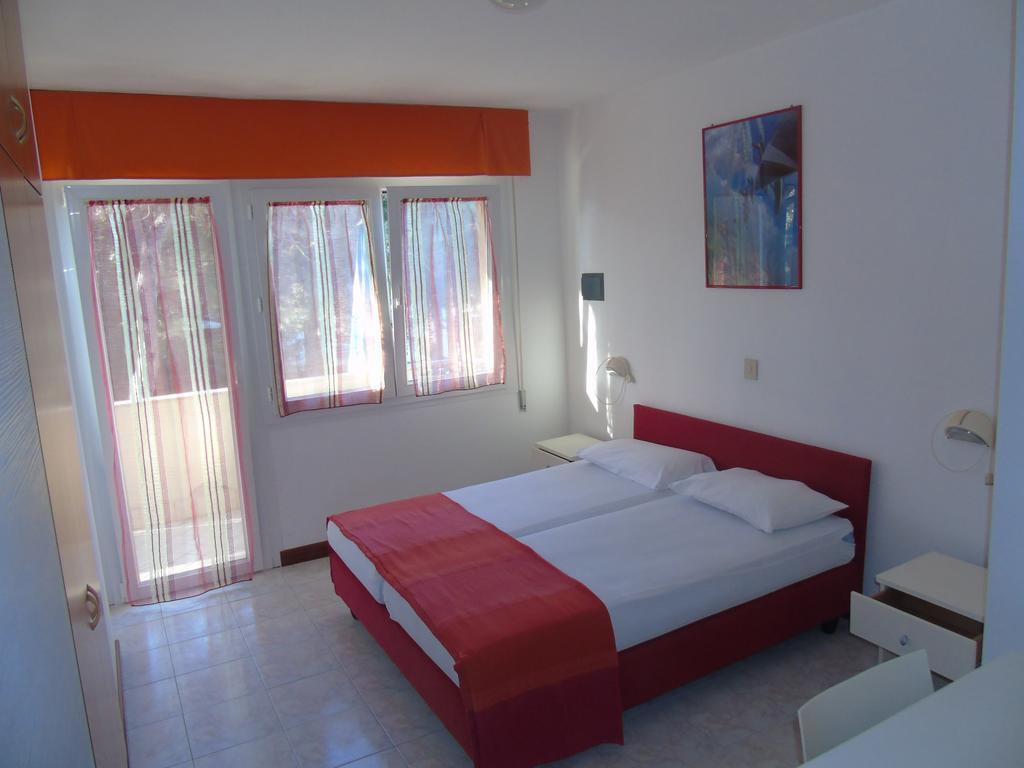 Villa Valeria Lignano Sabbiadoro Quarto foto
